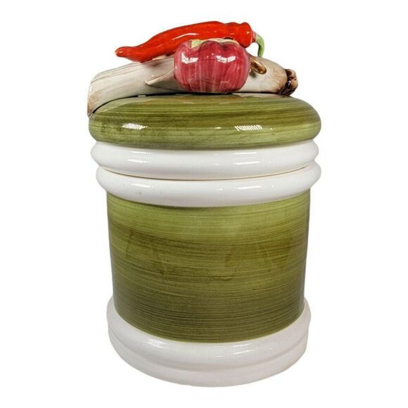 Mid Century Garden Harvest Canister with Lid 7" Hand-Painted Onion Pepper VTG - Picture 2 of 9